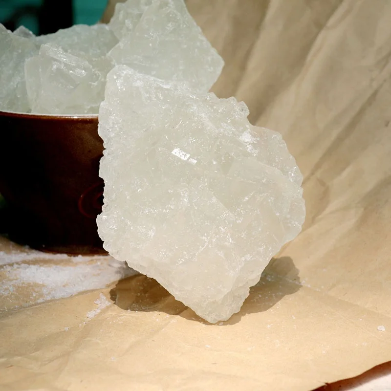 白色冰糖水晶立方体