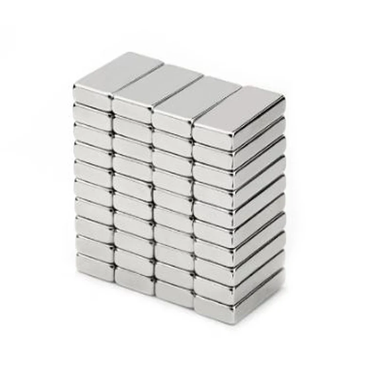 Magnetic Neodymium Large Square Thin Flat