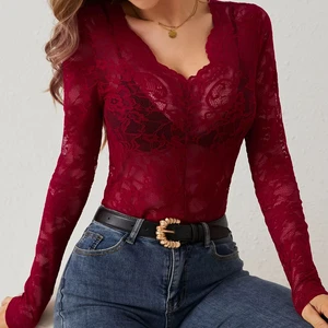 2025 Autumn and Winter New Women's Sexy Single-layer Floral Lace Fan-shaped Decoration Base Layer Top