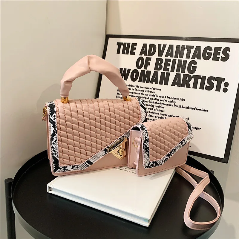 US Customized Quilted Body Bag キムタク　4 H79e899110f2b41fbb180a181bf4b5