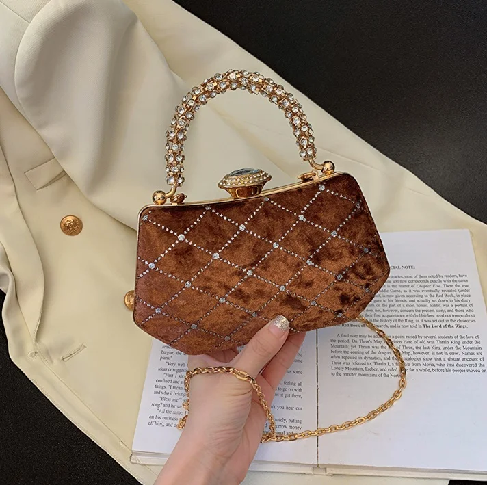 Wholesale New Fashion Party Handbags 2023 Light Trendy Bags Lady Design  Chain Shoulder Purses for Young Woman