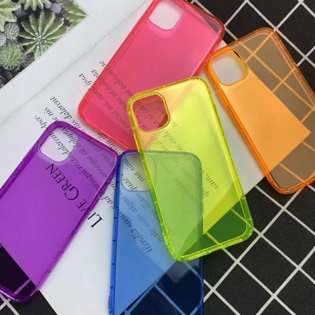 Engenheiro revoluciona com capinha airbag para smartphones