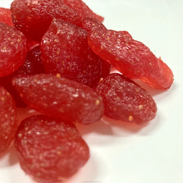 Chinese wholesales dried strawberry dried fruits snacks