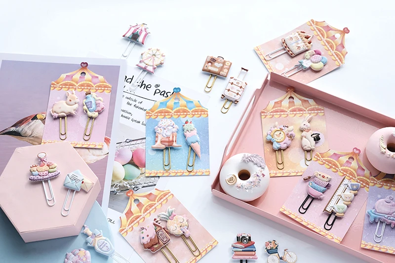 Nekoni Kawaii Stationery PVC Bookmark Reading Presents Paper Clips Fashion Paperclip for Office Stationery
