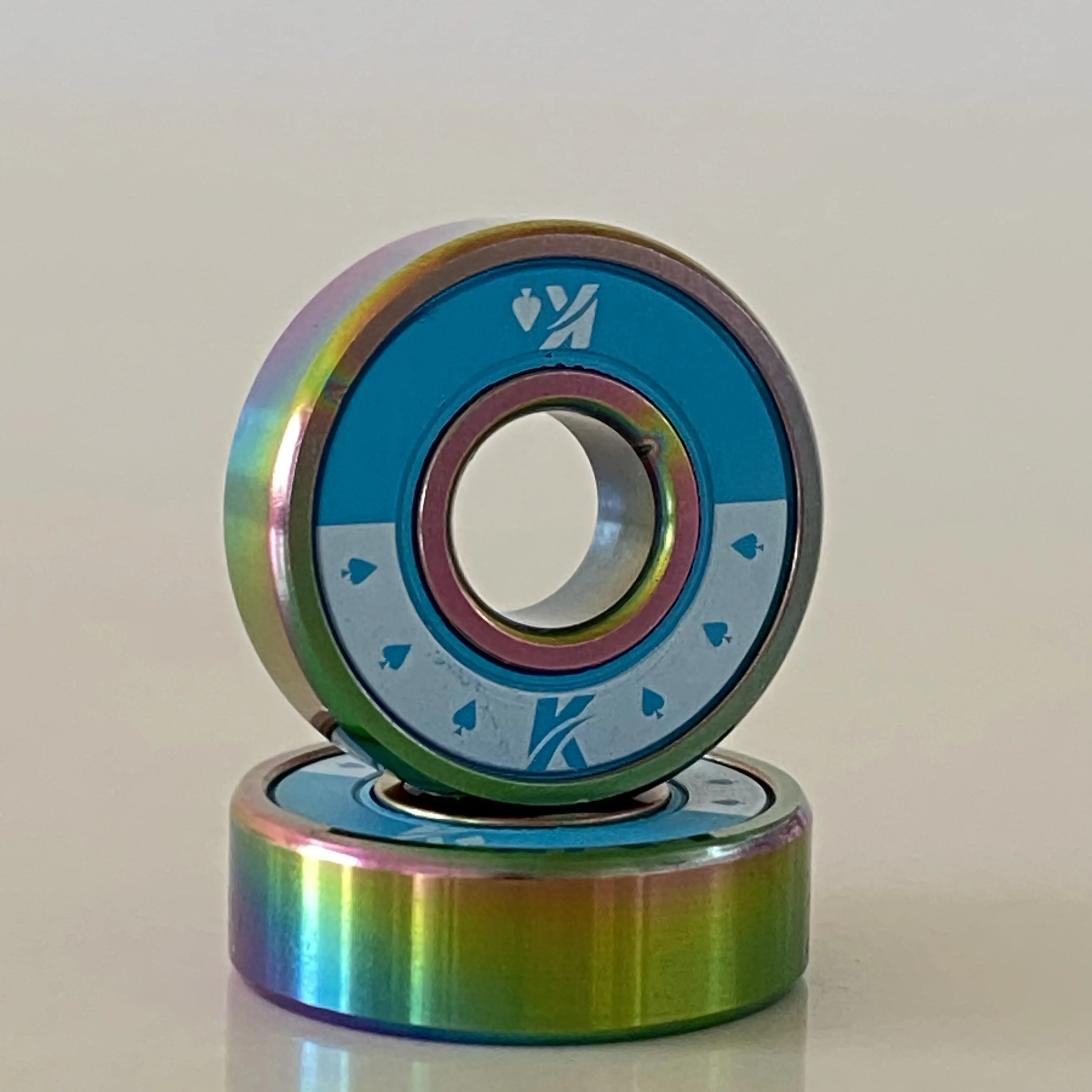 专业陶瓷轴承滚珠608滑板轴承