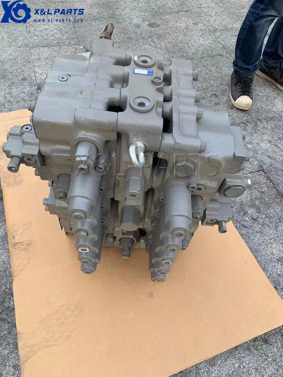 4434686 Main Control Valve for Hitachi ZX450 ZX460 ZX480 Excavator