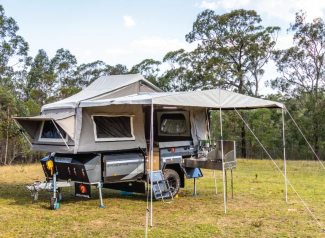 2023 Australian Caravan Rv Travel with Large Space and Allocation Motorcycle Camper Trailers for Sale