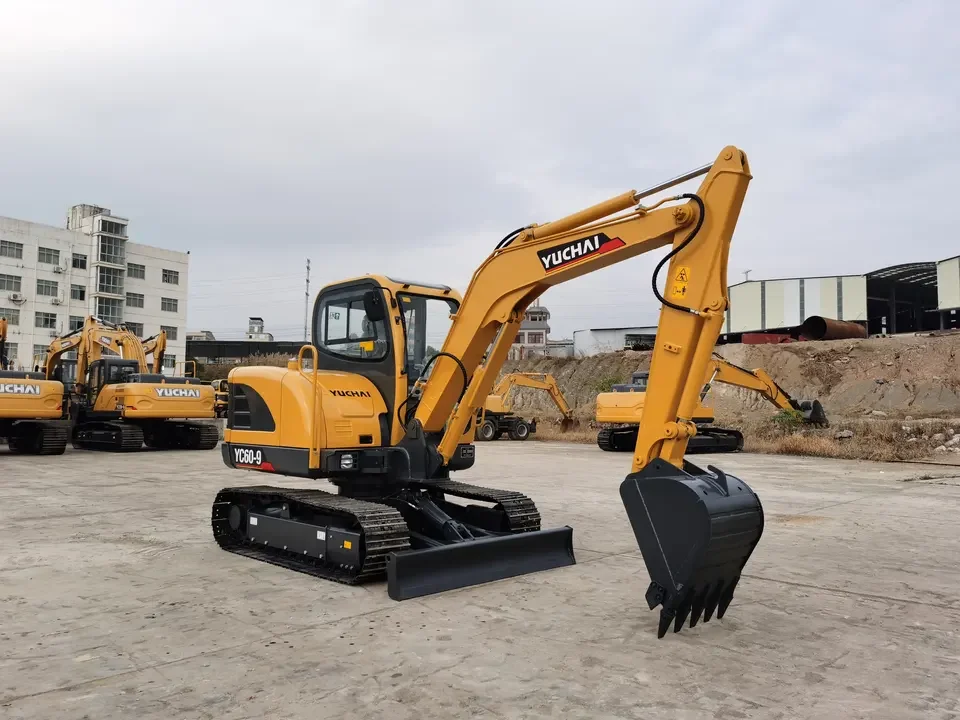 YUCHAI Excavators Micro Digger YC60-9 Mini Bagger diesel Small Excavator