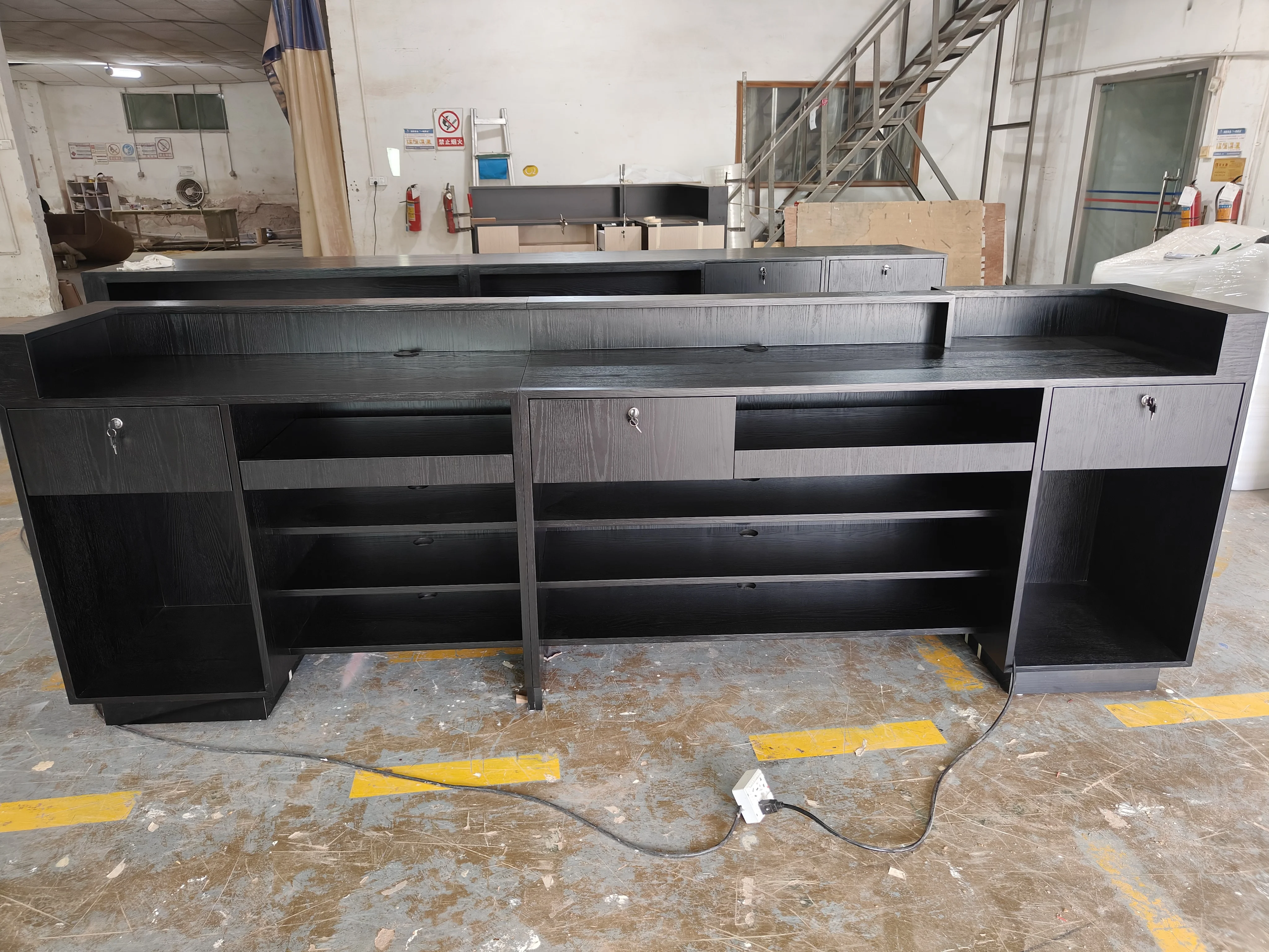 M2 Store Design Industrial Style Modern Coffee Shop Display Counter Clothing Bar Hotel Cafe Shop Design Reception Desk for Spa