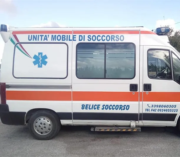 Various Sizes Aluminum Frame Sliding Cabin Windows for Ambulance Custom Car Windows