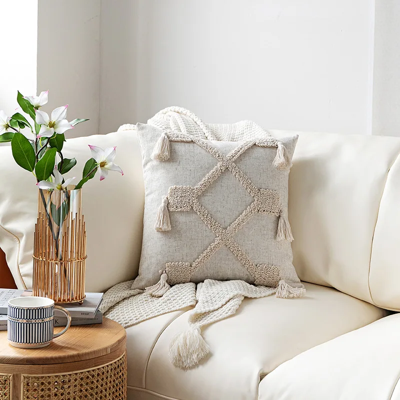 Scandinavian Moroccan Style Tufted Embroidery Sofa Cushions Decorative Fringe Embroidery Pillow Covers