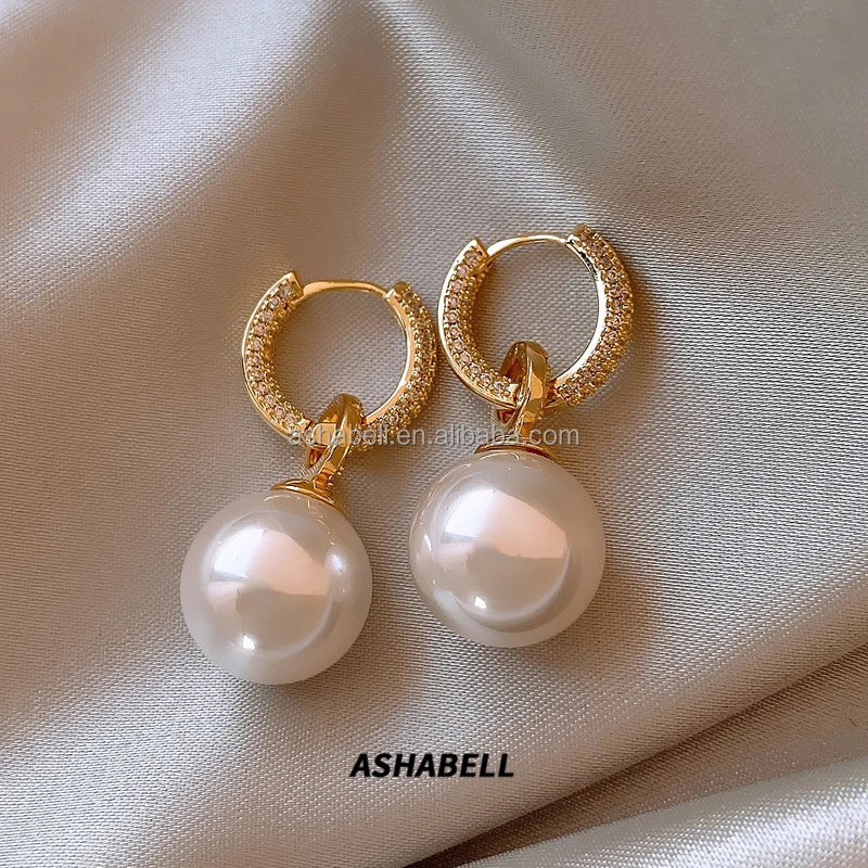 Wholesale Luxury Imitation Pearl Pendant With Microset Zircon Earrings