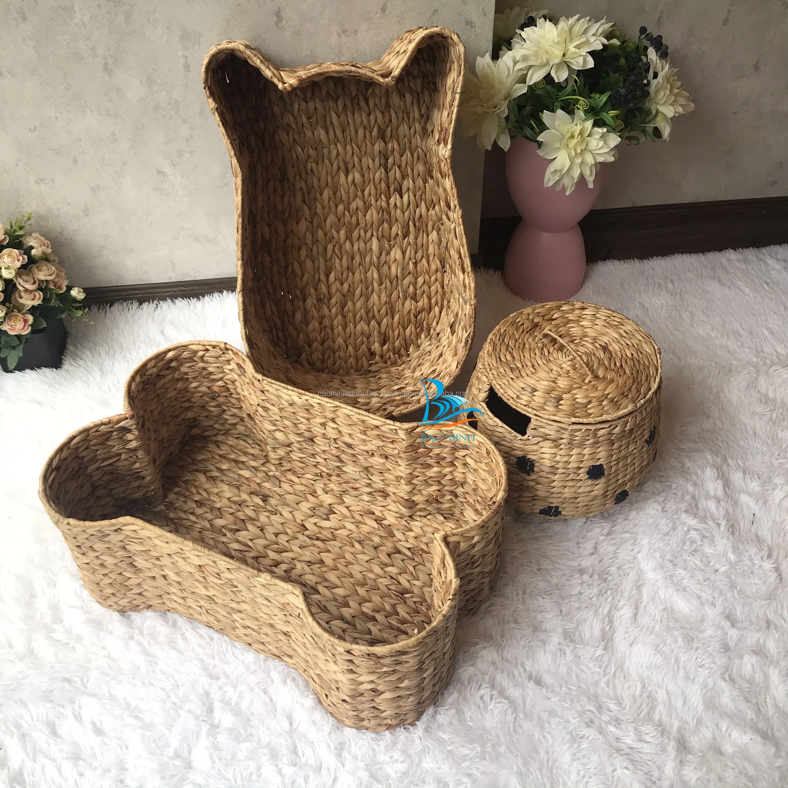 Water Hyacinth Straw Cat Shaped Storage Basket - Buy Cat Shaped Basket ...