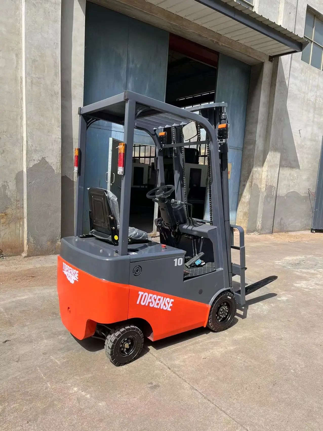 Warehouse Handling Machine Mini Electric Forklift Truck 800KG 48V Battery Fork Lift for Sale