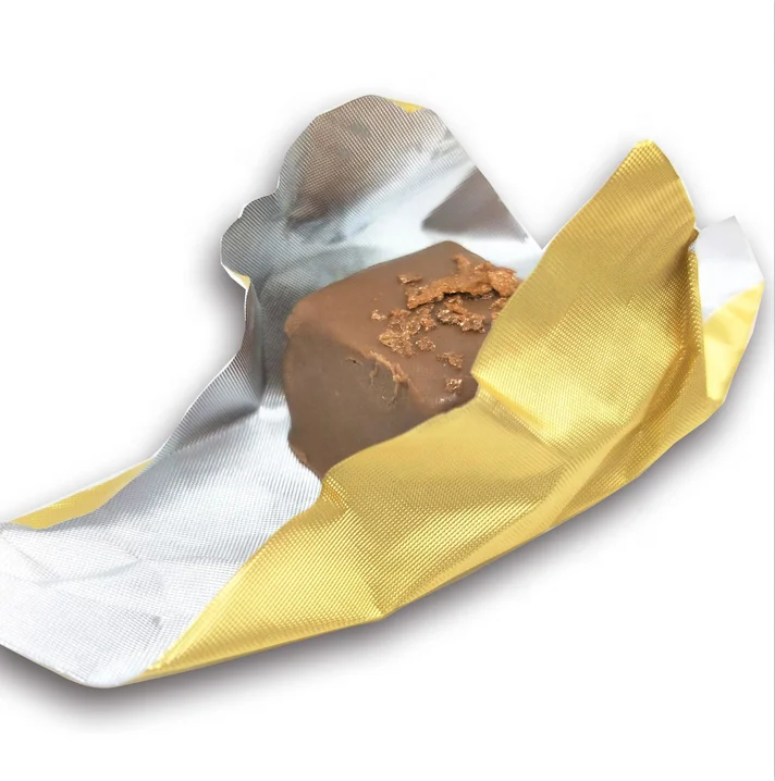 Embossing Red Green Golden Colorful Aluminium Foil Backed Paper Roll for Chocolate Wrapping