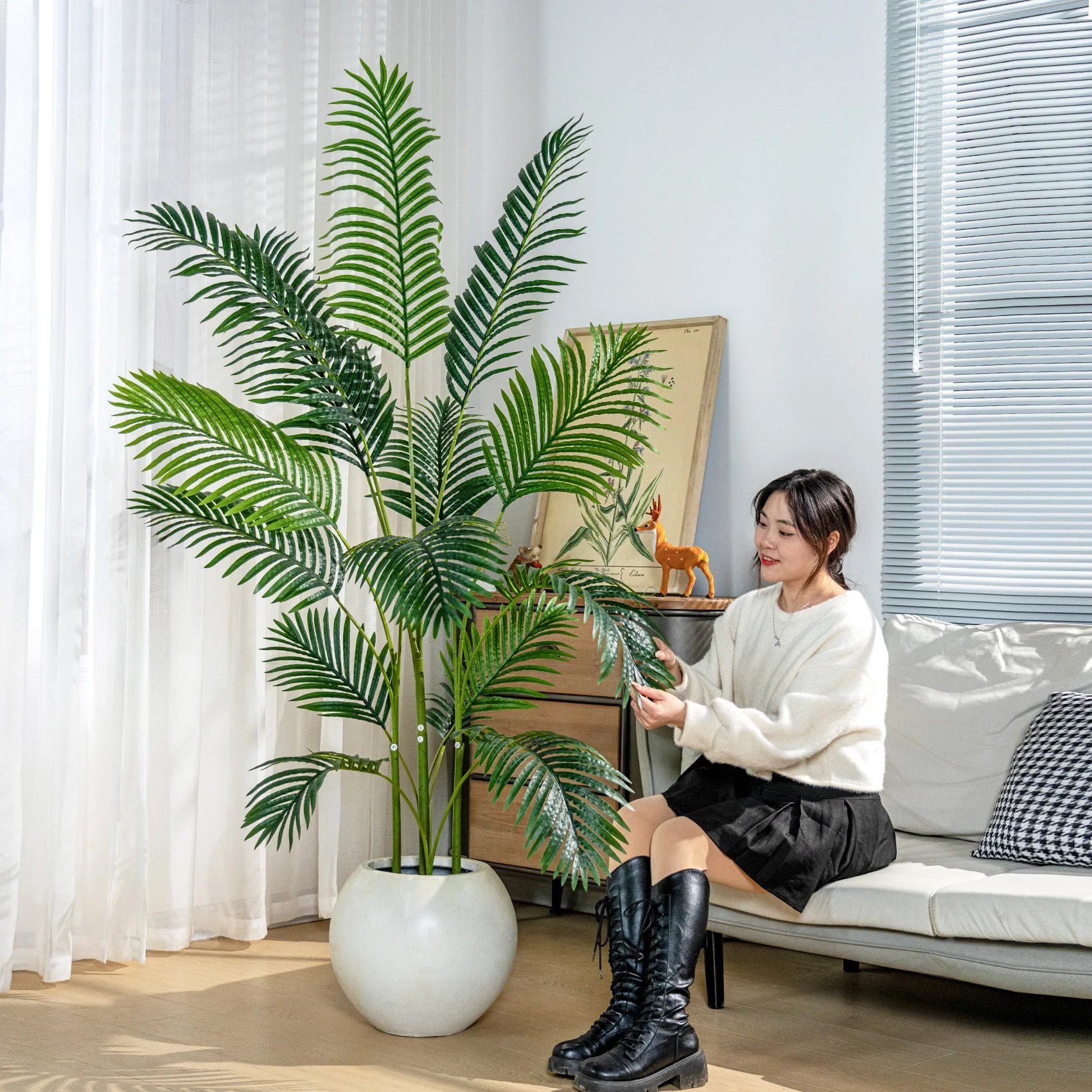 Plastic Artificial Plants Pot Decorative Tree Artificial Leaves Plants Faux Plants Greenery for Indoor Christmas Tree Decoration