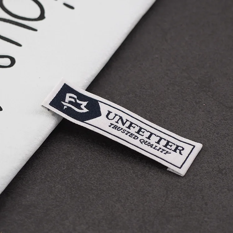 Тканые этикетки на заказ l для одежды тканые