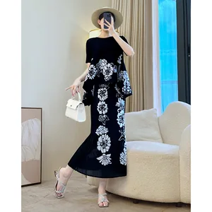 Miyake Lady Suit Print Casual and Elegant Pleated Dress with Short Sleeve Top Women's Set