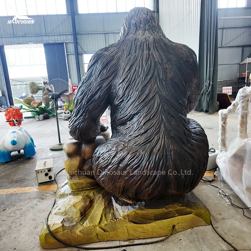 China Manufacturer Life Size Animatronic Animals Gorilla Model for Jungle Zoo Park Decoration Props Realistic Chimpanzee Statue