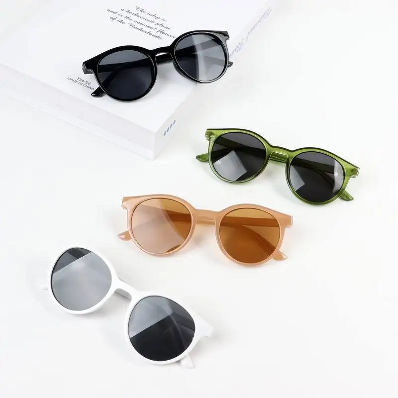One Piece Age Kids Sunglasses 3-8 Years Old Transparent Frame UV Protection White Yellow Blue Chocolate Colors Made PC Material