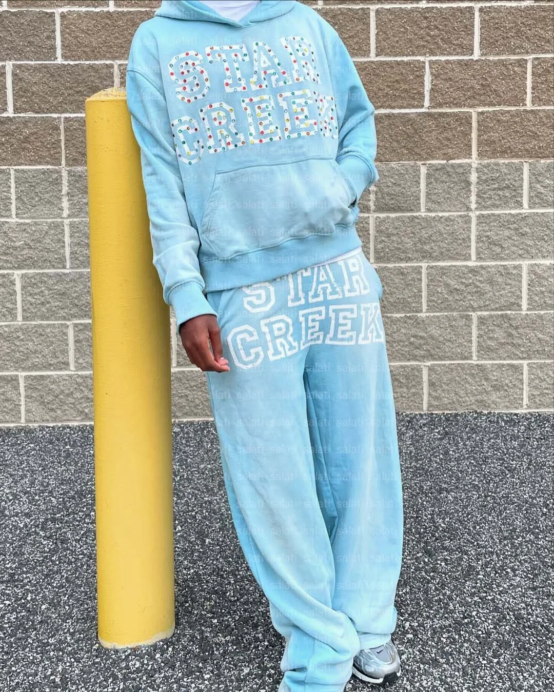 Salati Custom Flared Sweatpants and Hoodie Set Unisex 500 GSM Oversized Acid Wash Rhinestone Sweatsuits Baggy Tracksuits for Men gallery 3