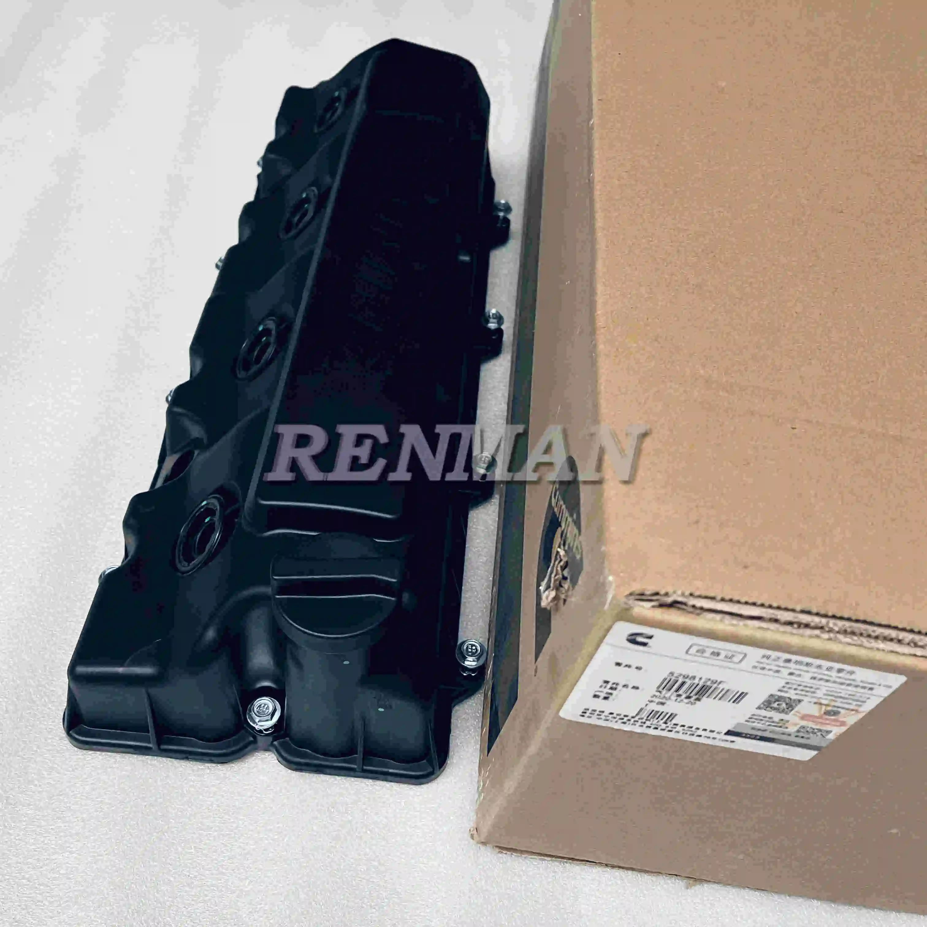 Foton Cummins Engine Isf3.8 Valve Cover 5298129 5298130