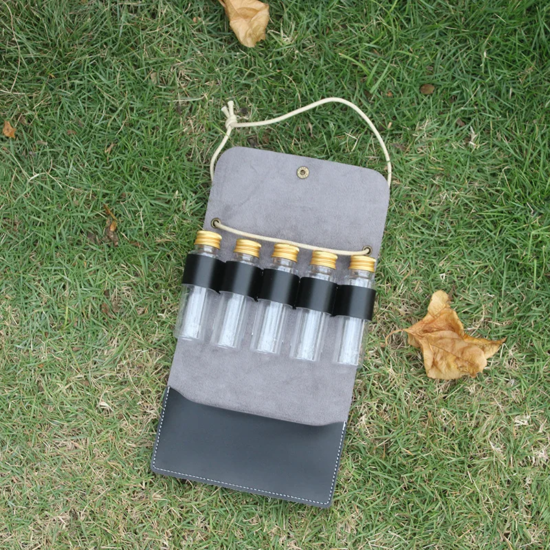 Portable Outdoor Camping Seasoning Bottle Leather case BBQ Barbecue Bottle Storage Bag Kitchen Hanging Rope Seasoning Box factory
