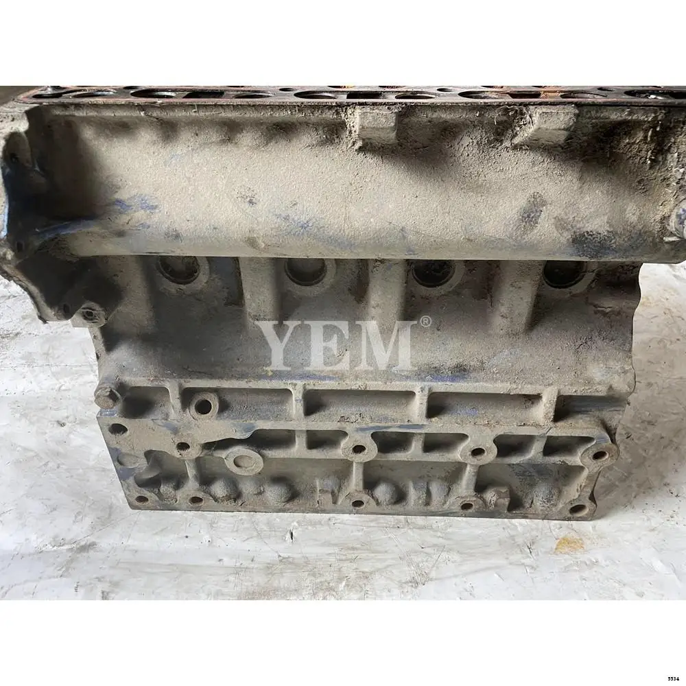 V1702 Cylinder Block Assembly for Kubota Machinery Engine Parts