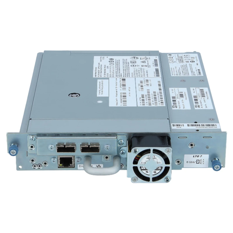 HPE StoreEver LTO-7 Ultrium 15000とSAS外付けテープドライブ