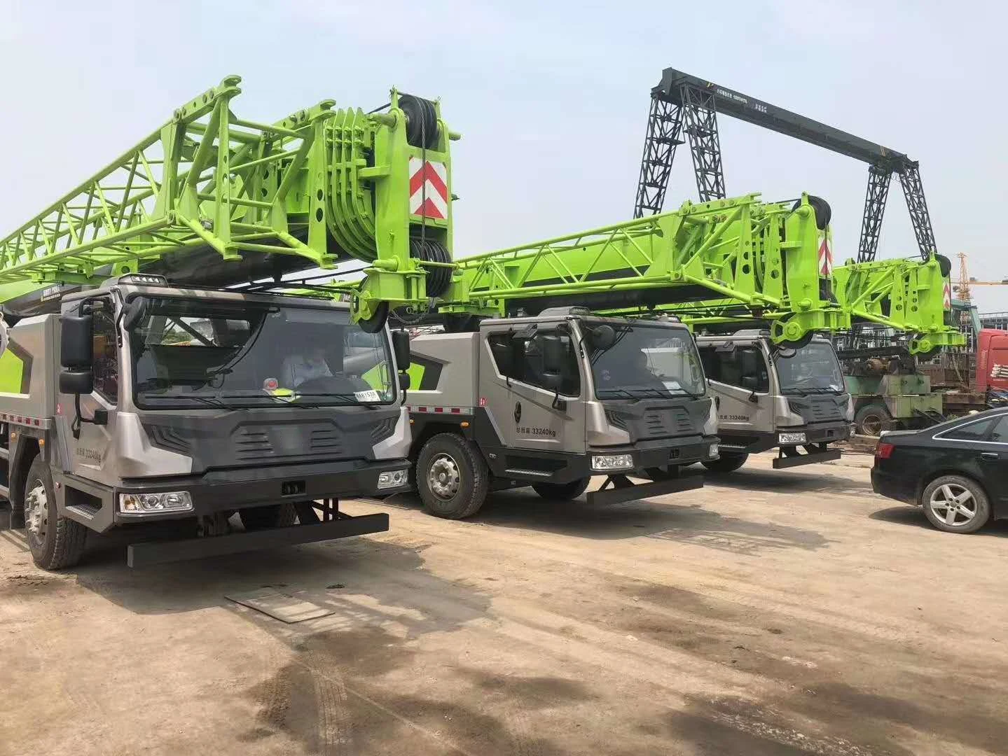 キメラモン Zoomlion 30ton Mobile Truck Crane Ztc300V562 Hydraulic Crane