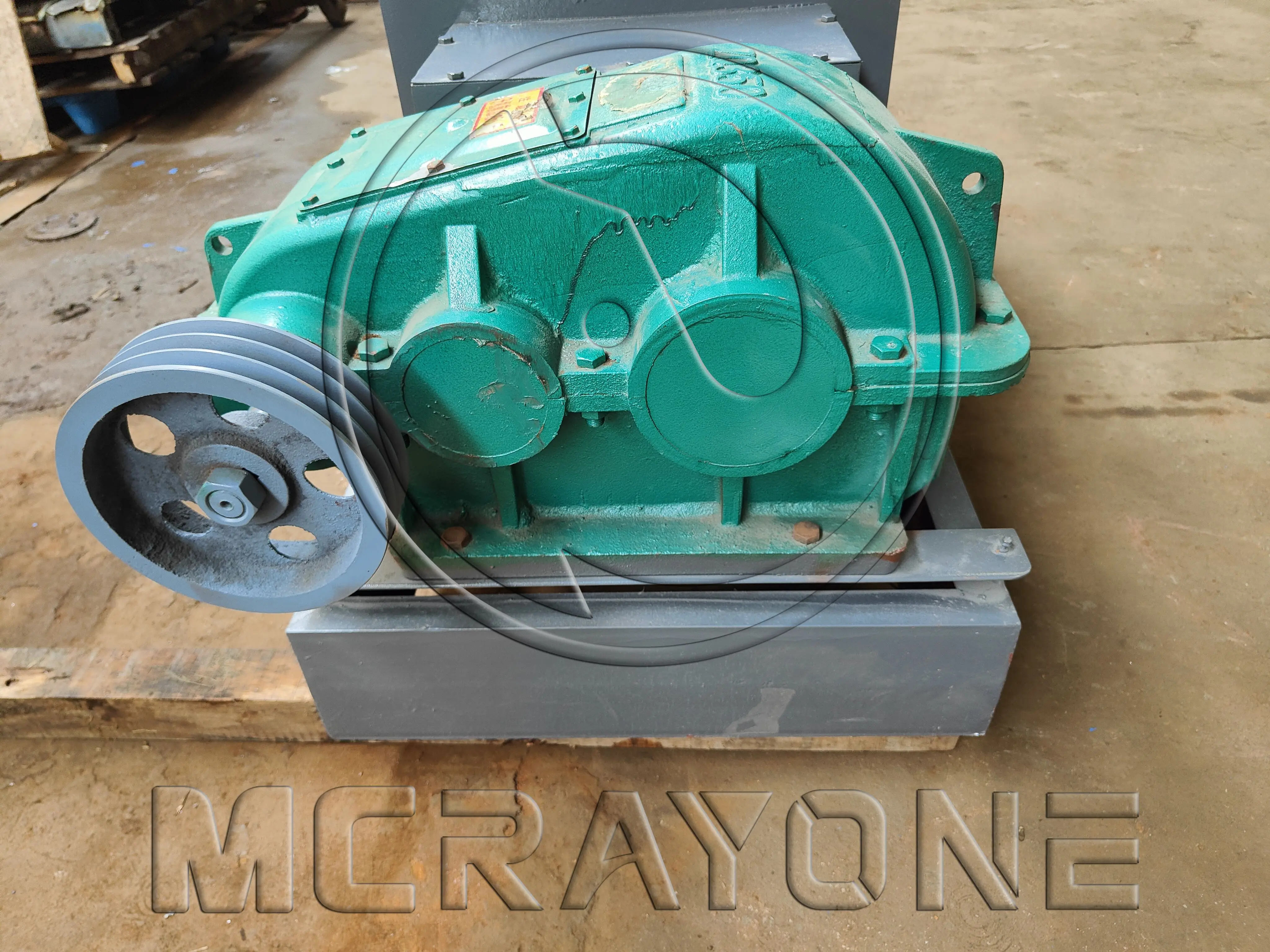 Palm Oil Expeller Screw Press Machine Palm Fruit Oil Line Palm Nuts Thresher