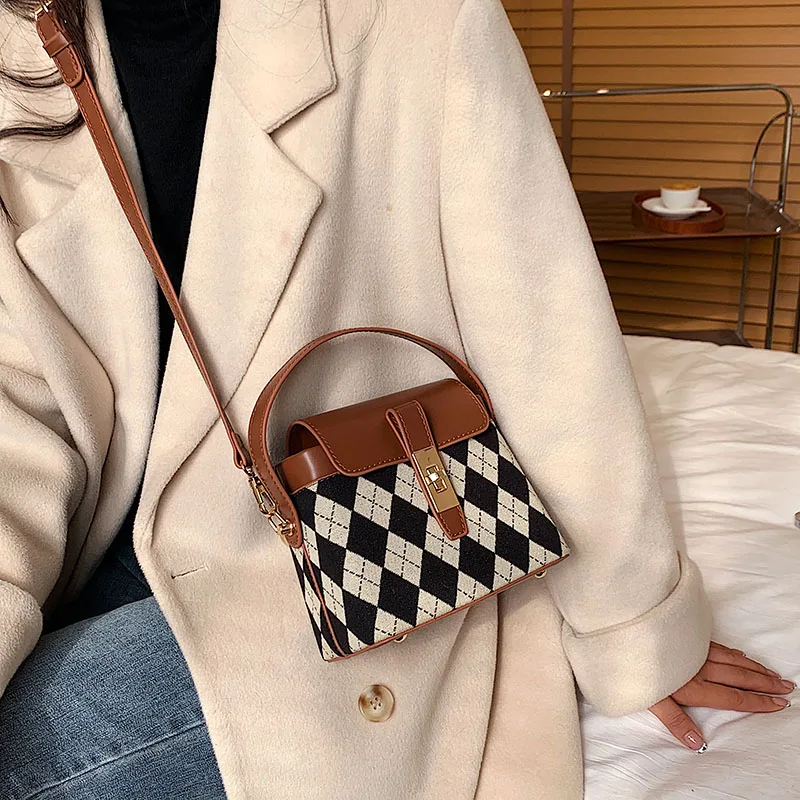 New Trend Luxury Bucket Crossbody Designer | Brand Plaid High Quality on sale Leather | Large Makeup Handbags