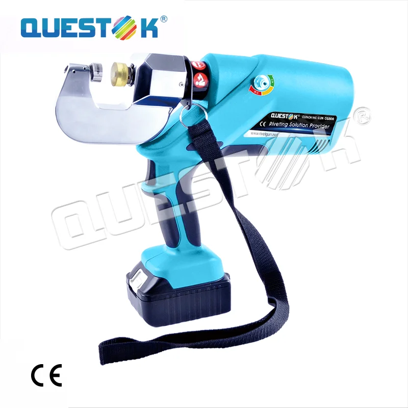 Ручной металлический крепеж для простыни