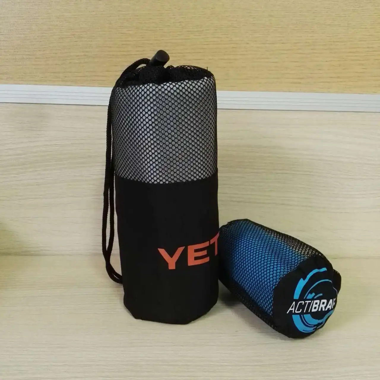 Wholesale Custom Logo High Quality Promotional Sports Rally Gym Towel With Gift Bag supplier