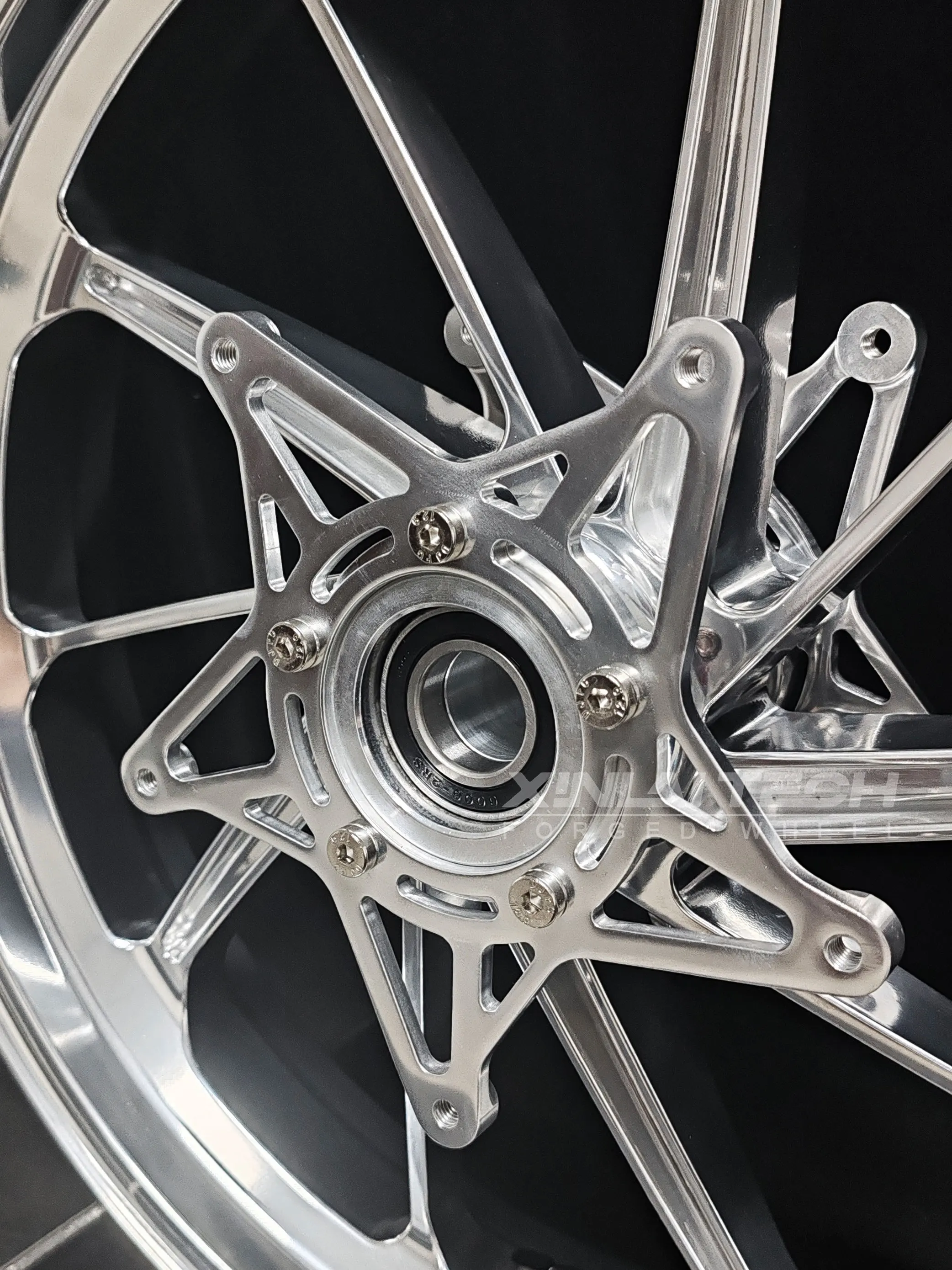 XL Forged Billet Aluminum Motorcycle Wheels Custom Anodized Surface Rims for BMW R NineT Classic Roadster Front Rear Wheels - Image 4