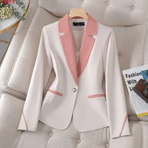 Plus Size Women's Breathable Collar Single Button Solid Woven Polyester Blazer with Full Sleeves