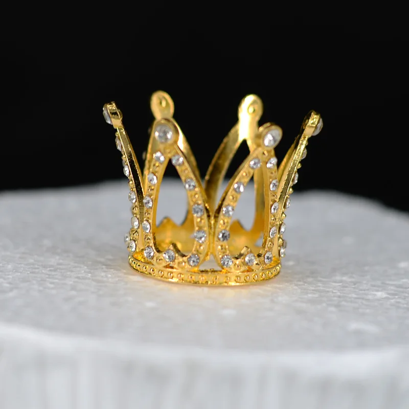 IMIKEYA Metal Cake Crown Decoration - Pink Mini Crown Topper For Birthday & Royal Theme Parties
