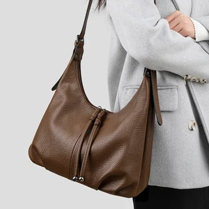 Minissimi New Trendy Low MOQ Custom PU Autumn Winter Daily Life Bolso De Hombro Sling Bag Ladies Purse Women's Shoulder Bags