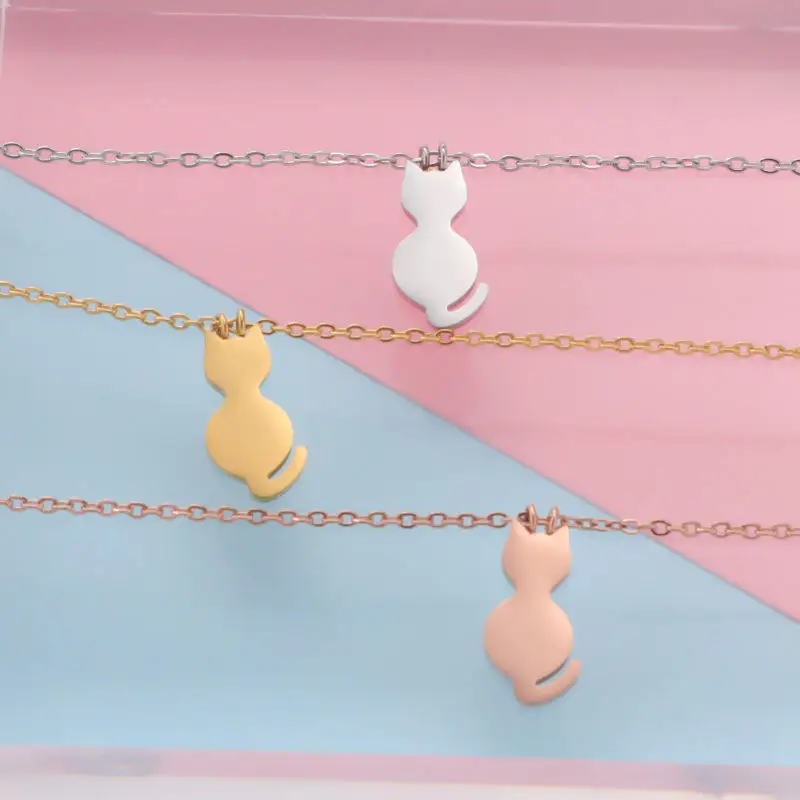 Cat Pendant Necklace
