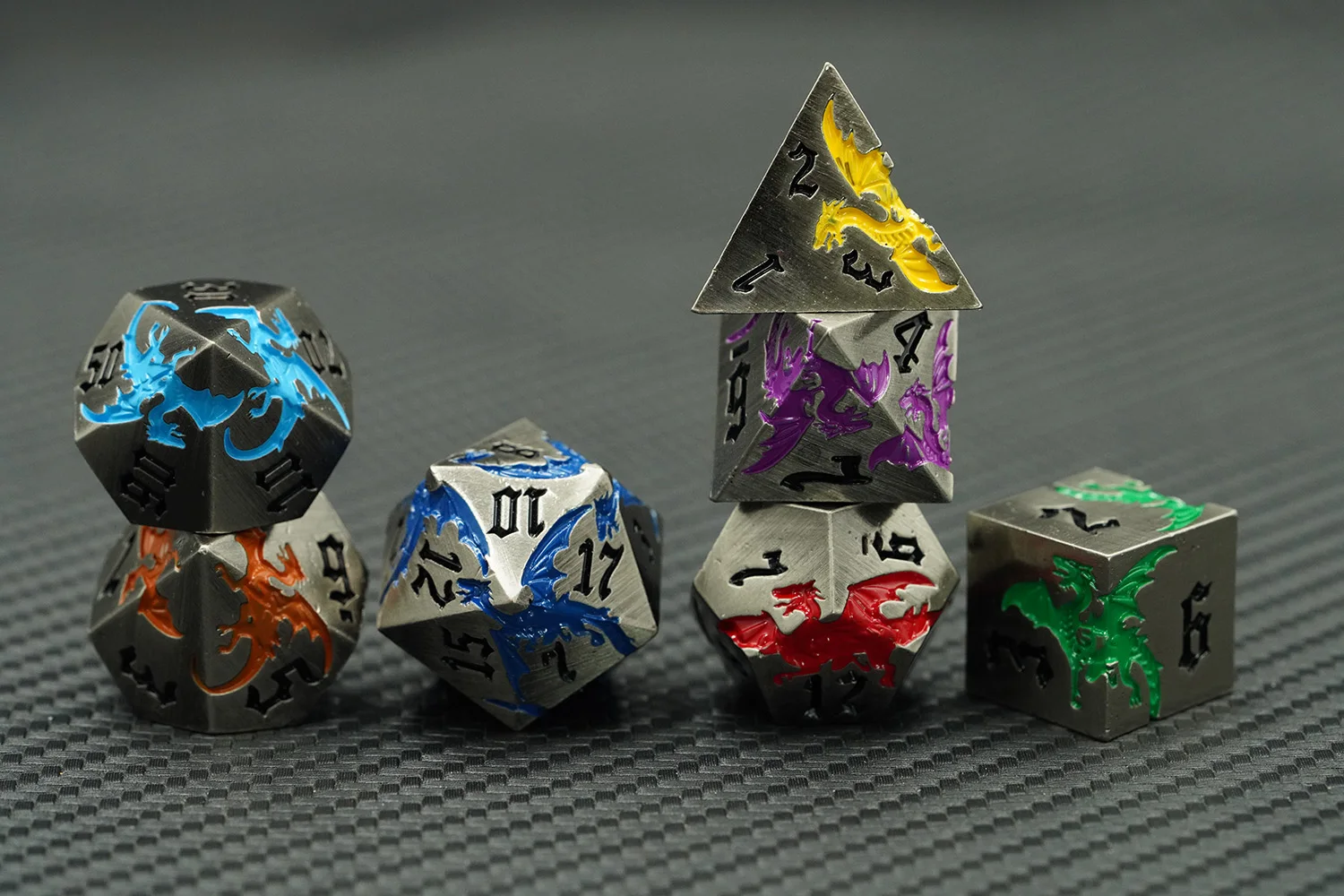 Colorful Rainbow Dragon 7pcs Zinc Alloy Polyhedral Metal Dice Set 16mm Square Shape with Custom Logo for DND Board Games manufacture