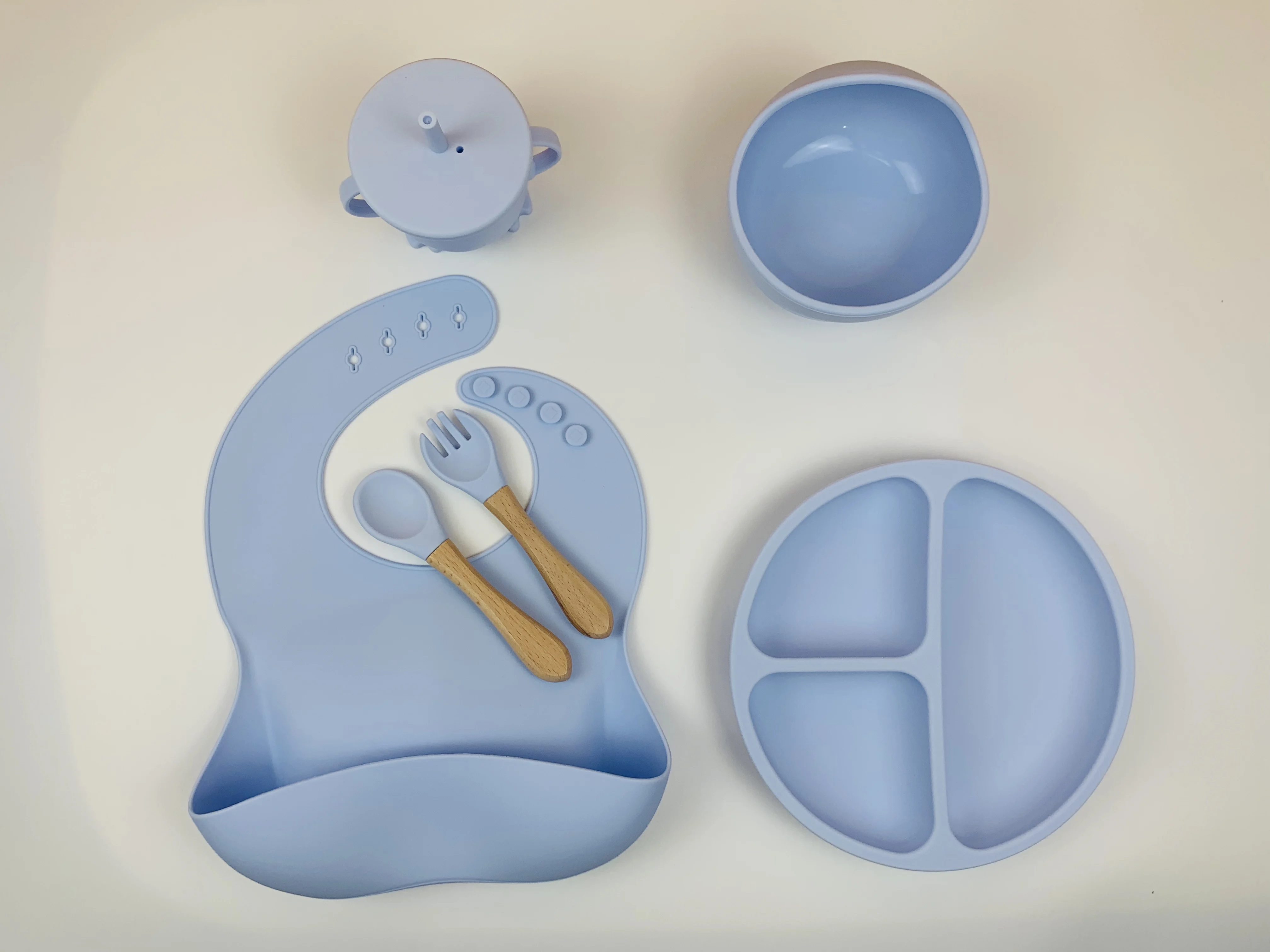 Hot selling silicone baby feeding tableware baby silicone bowl baby eating Bib dinner plate fork spoon water cup set