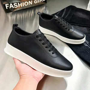 Black Men's Lace-Up Skateboard Shoes Round-Toe Loafers Exercise Lightweight SneakersSpring Artificial Leather Flat-Soled