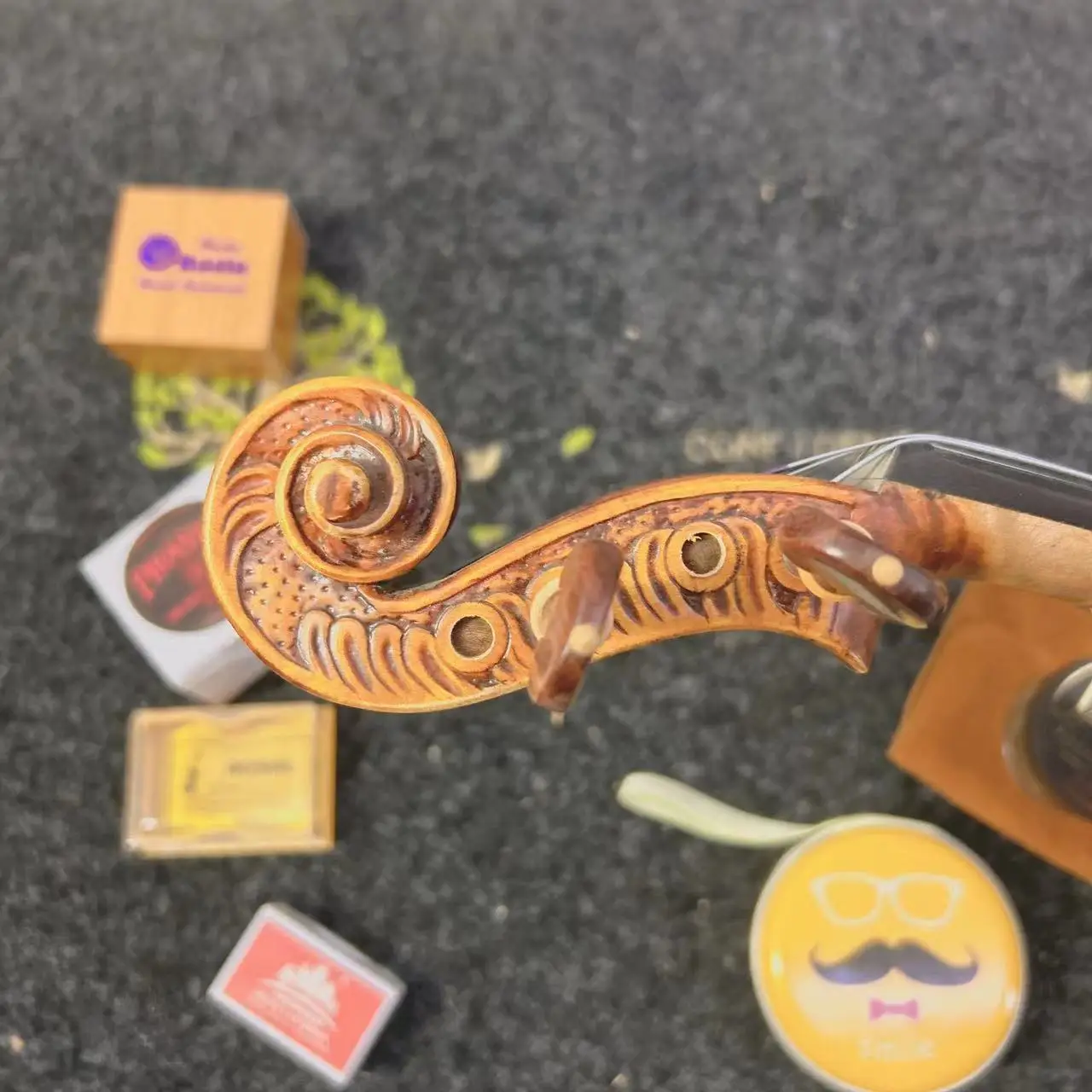 Wholesale 44 Handmade Wood Violin with Engraved Flower Pattern