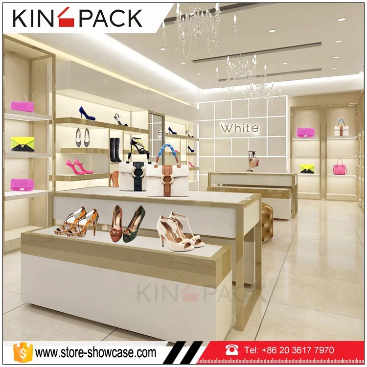 Centro Comercial Luz Zapaterias En Luz Del Tajo Las Vegas