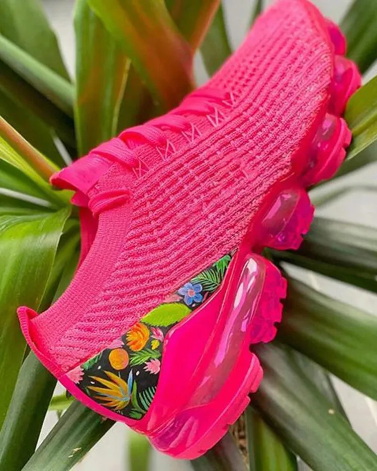 Новый стиль; Женская обувь из дышащего материала; Обувь с вырезами; С принтом сочетающихся цветов Fly ткачество кроссовки