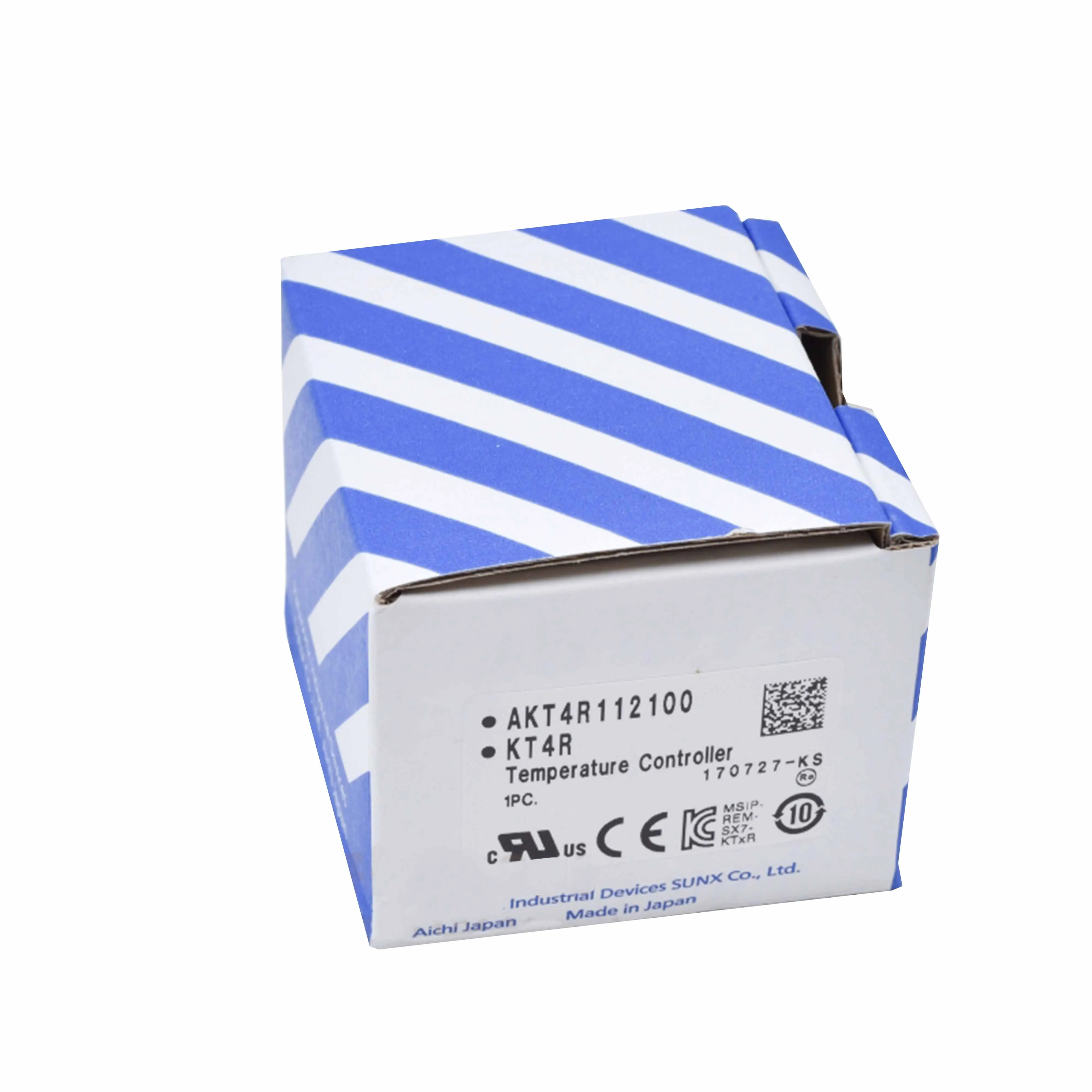 New Original AKT4R112100 Temperature Controller, AKT Series. Applied to temperature regulation in industrial ovens, heating equipment and automation production lines. It features high precision temperature sensing