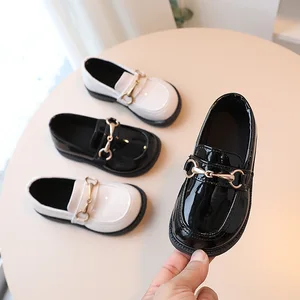 Wholesale Pu Leather Mary Jane Shoes for Kids Fashion Black and White Girl Party Uniform Shoes New Styles Children's Dress Shoes