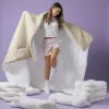 blanco caqui