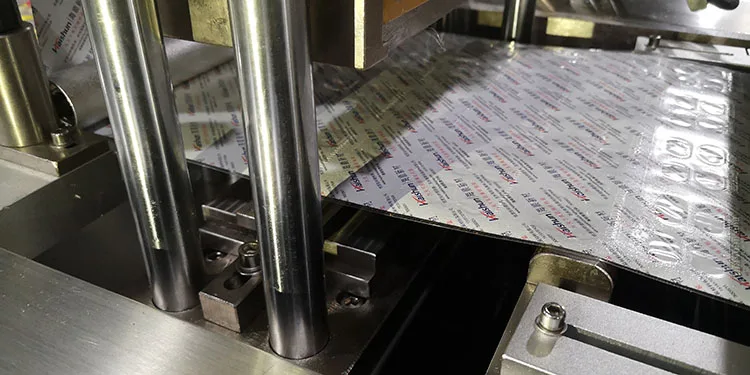 Automatic multifunction Aluminum plastic blister packing machine for tablet and honey