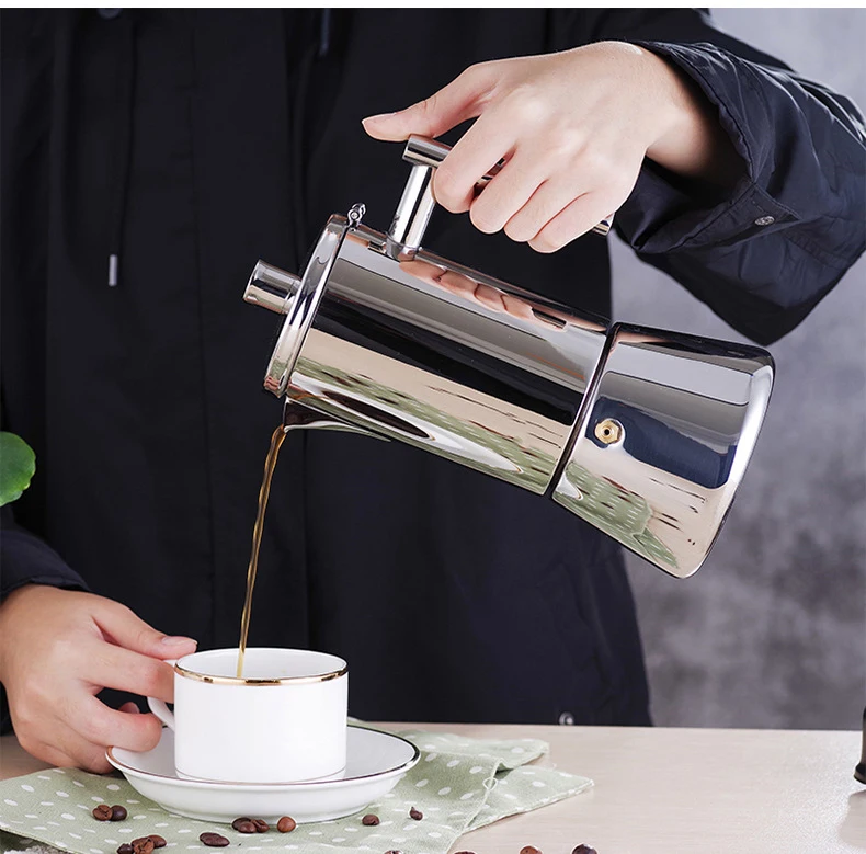 Custom Logo Stovetop Espresso Maker Stainless Steel Italian Coffee Machine Maker 3Cup 6Cup Moka Pot Induction Espresso Pot supplier